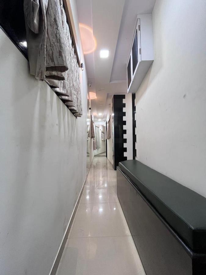 Hotel Sai Grand Residency Mumbai  Buitenkant foto