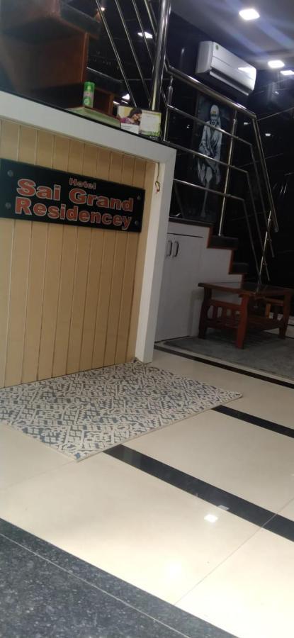 Hotel Sai Grand Residency Mumbai  Buitenkant foto
